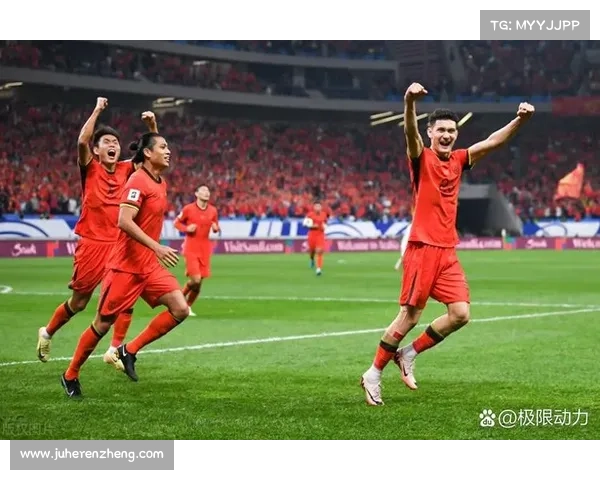 如何从多角度分析建业俱乐部的性质及其在中国足球中的地位